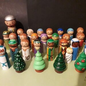Large set of generic bible peg dolls plus large Goliath and trees