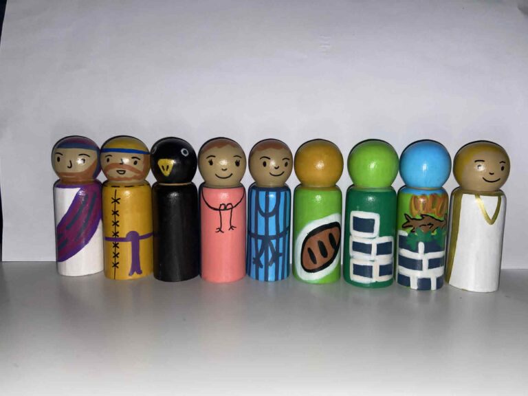 Bible peg dolls make learning enjoyable, creates faith,  joyful memories, & inspiration!