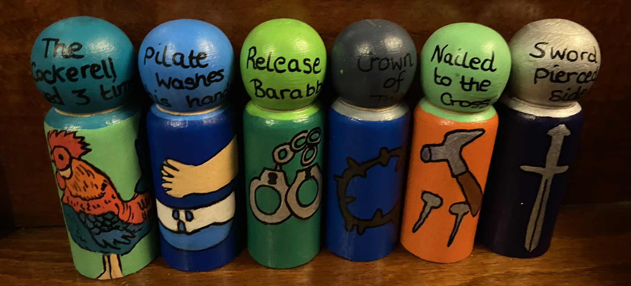 Lead up to Easter wooden peg doll set of 15 - Image 3